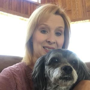 Meet your Posher, Dena